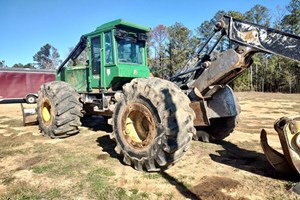 2015 John Deere 748H  Skidder